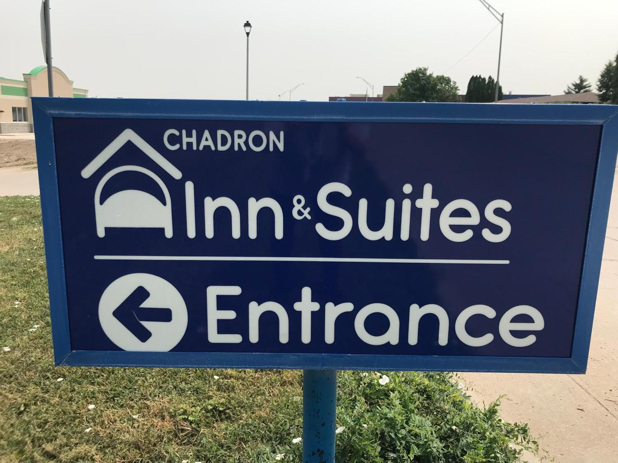 Chadron Inn & Suites エクステリア 写真